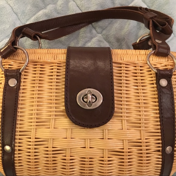 Basket Purse - Picture 2 of 4
